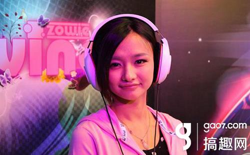 小岳岳播报22:miss整容失败,曾经的电竞女王恐成过气主播?
